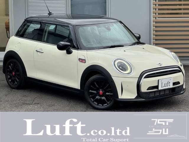 MINIクーパー入庫しました！お気軽にお問い合わせ下さい！