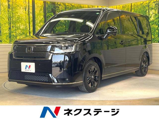 車線逸脱警報　16インチアルミ　オートハイビーム　シートバックテーブル