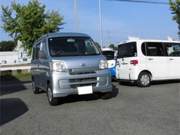 ダイハツ ハイゼットカーゴ 660 スローパー リヤシートレス仕様 折り畳み補助シート付き 