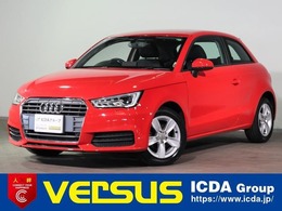 アウディ A1 1.0 TFSI ワンオーナー/純ナビTV/ブルートゥース