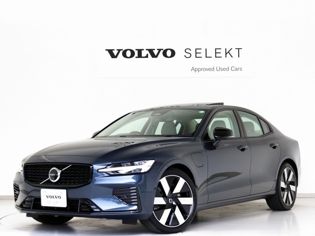 特選車両:2024年モデル『S60 Recharge Ultimate T6 AWD plug-in hybrid』PHEV パノラマサンルーフ Google harman/kardonプレミアムサウンド 白革 クリスタルシフトノブ 前後シートヒーター【グループ 総在庫300台！】