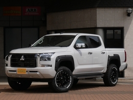三菱 トライトン 2.4 GLS ディーゼルターボ 4WD 