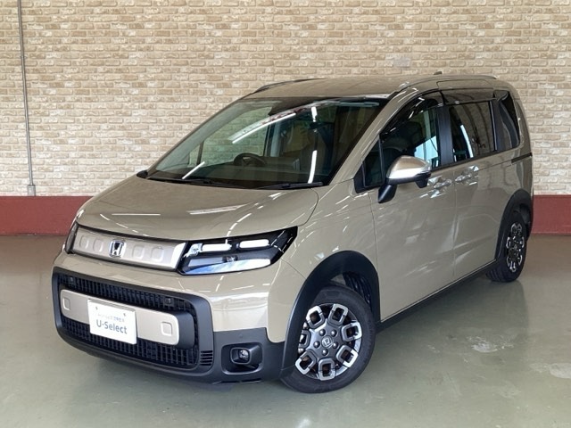 フロスター専用のエクステリアでアクティブスタイル！