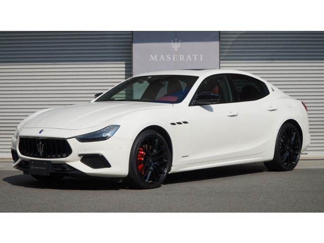 Maserati浜松へようこそ！！この度はMaserati浜松の認定中古車をご覧頂きまして、誠に有難う御座います。当社は浜松市の他に、神戸市（Maserati神戸）にもMaserati正規ディーラーを展開しております。