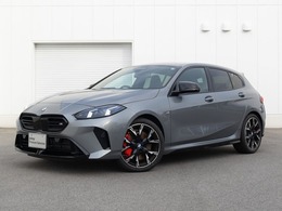 BMW 1シリーズ M135 xドライブ 4WD LEDヘッドライト　純正19AW　赤キャリパー