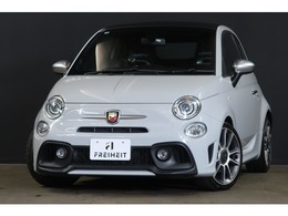 アバルト 595C ツーリズモ 70周年記念車　電動キャンバストップ　ETC