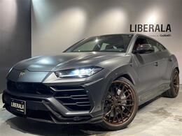 ランボルギーニ ウルス 4.0 4WD Q-Cituraレザーシート パノラマサンルーフ