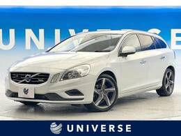 ボルボ V60 T6 AWD Rデザイン 4WD セーフティパッケージ