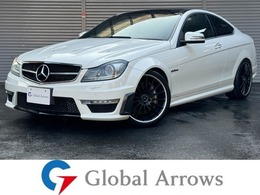 AMG Cクラスクーペ C63 ボディ同色カーボンボンネット　ダウンサス