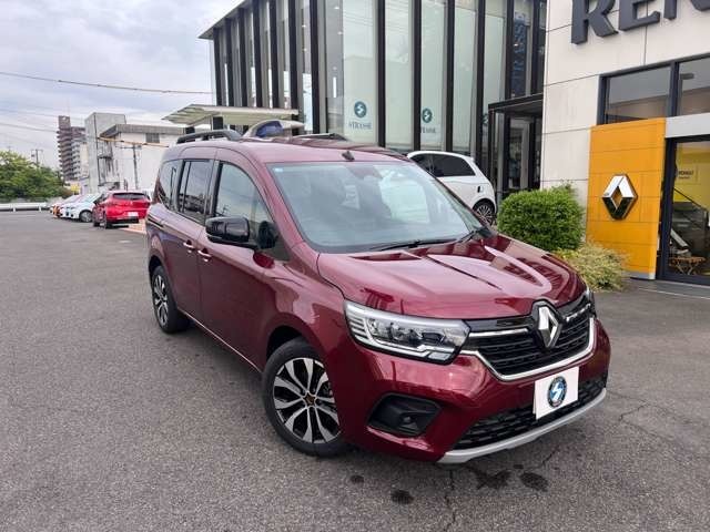 このたびは全国の多くのお車の中から当店の当店をご覧頂き、ありがとうございます。他にも画像を掲載しておりますので、最後までご覧になっていただければと思います。
