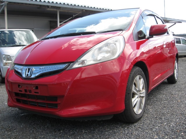 フィット・ハイブリッド入荷。試運転良好。事前連絡のうえ試運転出来ます