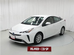 トヨタ プリウス 1.8 S E-Four 4WD メモリーナビ　フルセグ