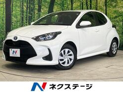 R4　トヨタ　ヤリス　ハイブリッド