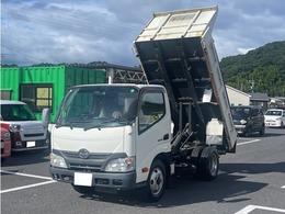 日野自動車 デュトロ ダンプ 最大積載量3000kg 後輪ダブル コボレーン