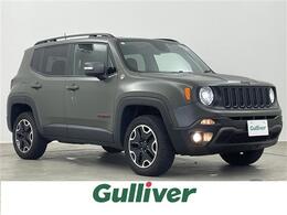 ジープ レネゲード マットグリーン 4WD 100台限定車 純正ナビ BSM 地デジ Bカメラ