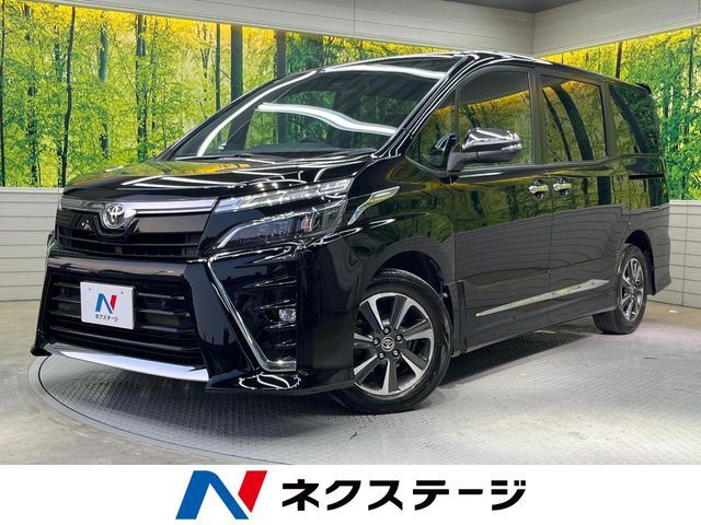 両側電動ドア　10型ナビ　バックカメラ　衝突被害軽減システム　禁煙車