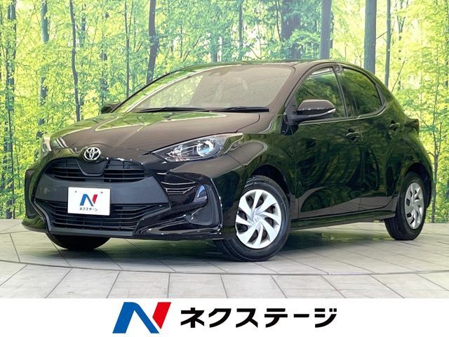 禁煙車　衝突軽減装置　純正ナビ付ディスプレイオーディオ　バックカメラ