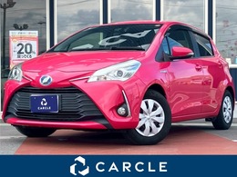 トヨタ ヴィッツ 1.5 ハイブリッド ジュエラ 純正ナビ　バックモニター　ステアリングス