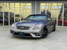日産 スカイラインクーペ 3.7 370GT 