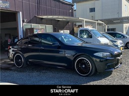 BMW 5シリーズ 523i ドライブレコーダー・パワーシート