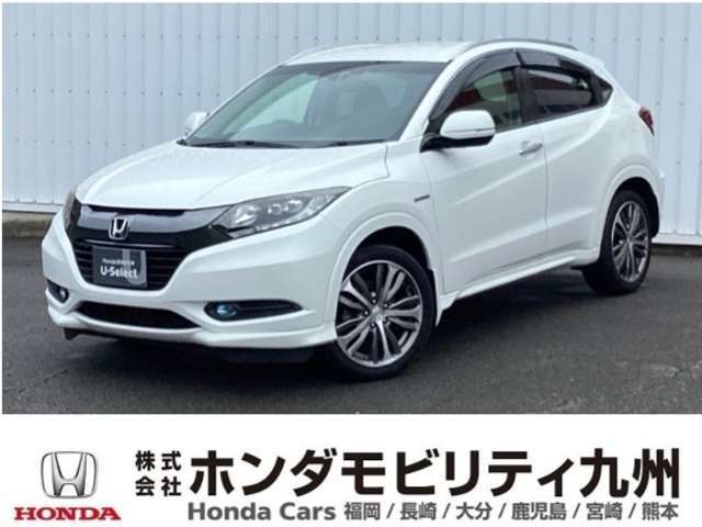 ヴェゼルHV　Zタイプは、スポーツタイプ17インチアルミホイールや、デュアルフルオートエアコン、専用インテリア等、質感を高める装備を搭載した上級グレードです。
