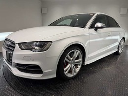 アウディ S3セダン 2.0 4WD LEDライトパッケージ/レザーパッケージ/シ