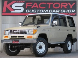 トヨタ ランドクルーザープラド 3.0 SX ディーゼルターボ 4WD ベージュ全塗装　ベットキット　新品AW