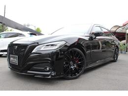トヨタ クラウンハイブリッド RSアドバンス TRDエアロ・マフラー・20AW
