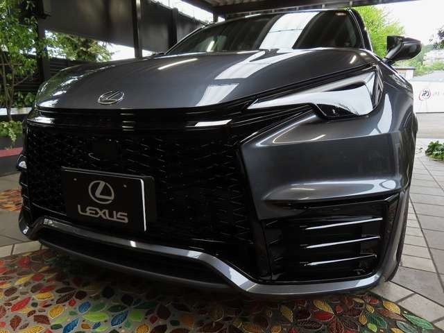 ■特別限定生産プレミアムモデル ■全国応募抽選台数 100台（即時完売）■LBX Morizo RR “Bespoke Build”.：あなただけの世界に1台の愛車です。特別な愛車を手にする感激と興奮！さぁ思う存分にお楽しみください。