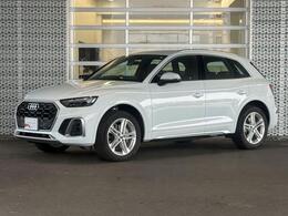 アウディ Q5 40 TDI quattro S line 