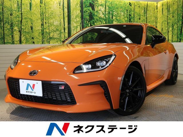 純正SDナビ　バックカメラ　禁煙車　ハーフレザーシート　スマートキー