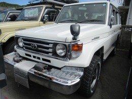 トヨタ ランドクルーザー70 4.2 LX ディーゼル 4WD 社外アルミ　ウインチ　ETC