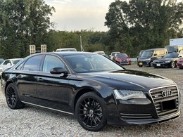 アウディ A8 3.0 TFSI クワトロ 4WD ABTエアロ　後期型　スペアキー　電動ト