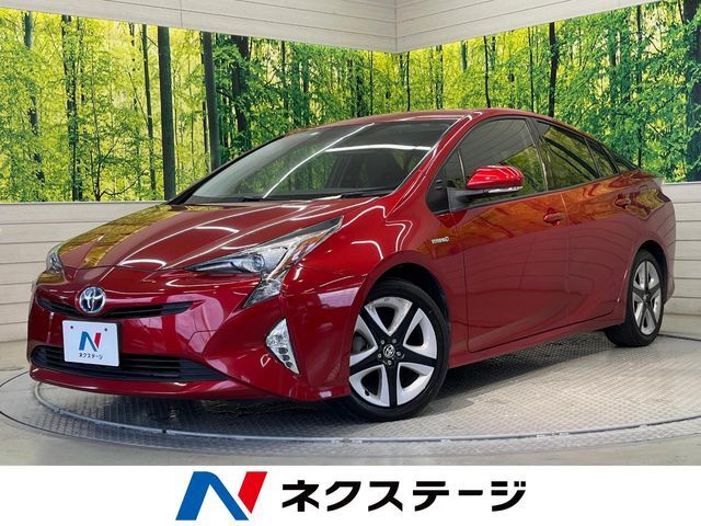 純正9型ナビ　バックカメラ　禁煙車　合皮レザーシート　シートヒーター