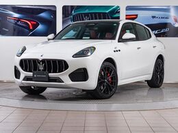 マセラティ グレカーレ GT 4WD 認定保証2年付 インテルニロッシ特別仕様車