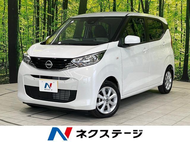 禁煙車　コーナーセンサー　スマートキー　オートライト　オートエアコン