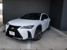 レクサス UX 300h Fスポーツ 4WD CPO(認定中古車)