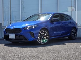 BMW 1シリーズ M135 xドライブ 4WD 19AW　Mコンパウンド・ブレーキ