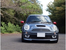 ミニ ミニ クーパーS ウィズ ジョン・クーパー ワークスGPキット 6MT 限定車