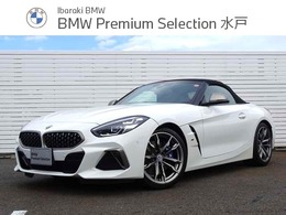 BMW Z4 M40i 正規認定中古車　ワンオーナー　禁煙車　赤