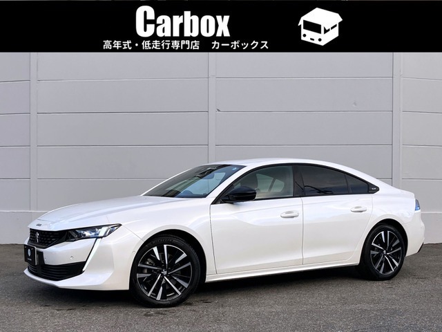 総在庫100台！！各メーカーの高年式・低走行車を1店舗で比較ができます！