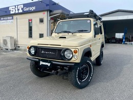 スズキ ジムニー 660 ランドベンチャー 4WD シフォンアイボリーメタリック