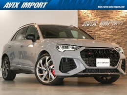 アウディ RS Q3 2.5 4WD ブラックS＆RSデザインPKG SONOS スポエキ
