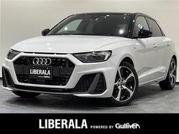 アウディ A1スポーツバック 35 TFSI Sライン コンビニエンスPKG アシスタンスPKG