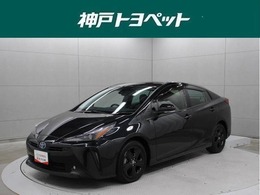 トヨタ プリウス 1.8 A ツーリングセレクション ブラックエディション 8型ナビ 全周囲 ETC2.0 LED BSM RCTA TSS