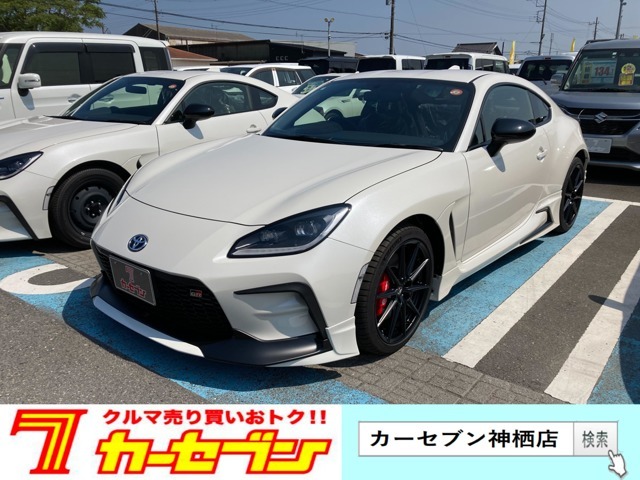 【カーセブン神栖店】 令和7年式 トヨタ GR86「RZ」 パールホワイト系　走行距離：5キロ ★メーカー保証付★車検残　R10年8月まで