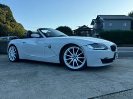BMW Z4 ロードスター2.5i 