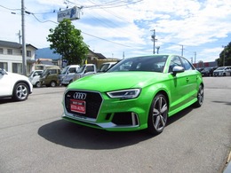 アウディ RS3セダン 2.5 4WD スタッドレスタイヤホイール付 ワンオーナ