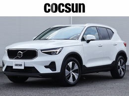 ボルボ XC40 プラス B3 セレクション 限定300台販売車　本革シート　18インチAW