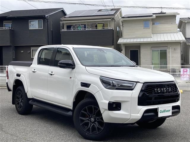 こちら右斜前の写真です。常に新鮮な状態を保つために、車両は洗車して！まずはお気軽にお問い合わせください。【フリーダイヤル】もご用意しております。